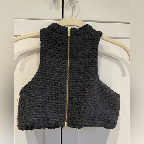 Alamour Black Racer Neck Crop Top - Picture 11 of 16